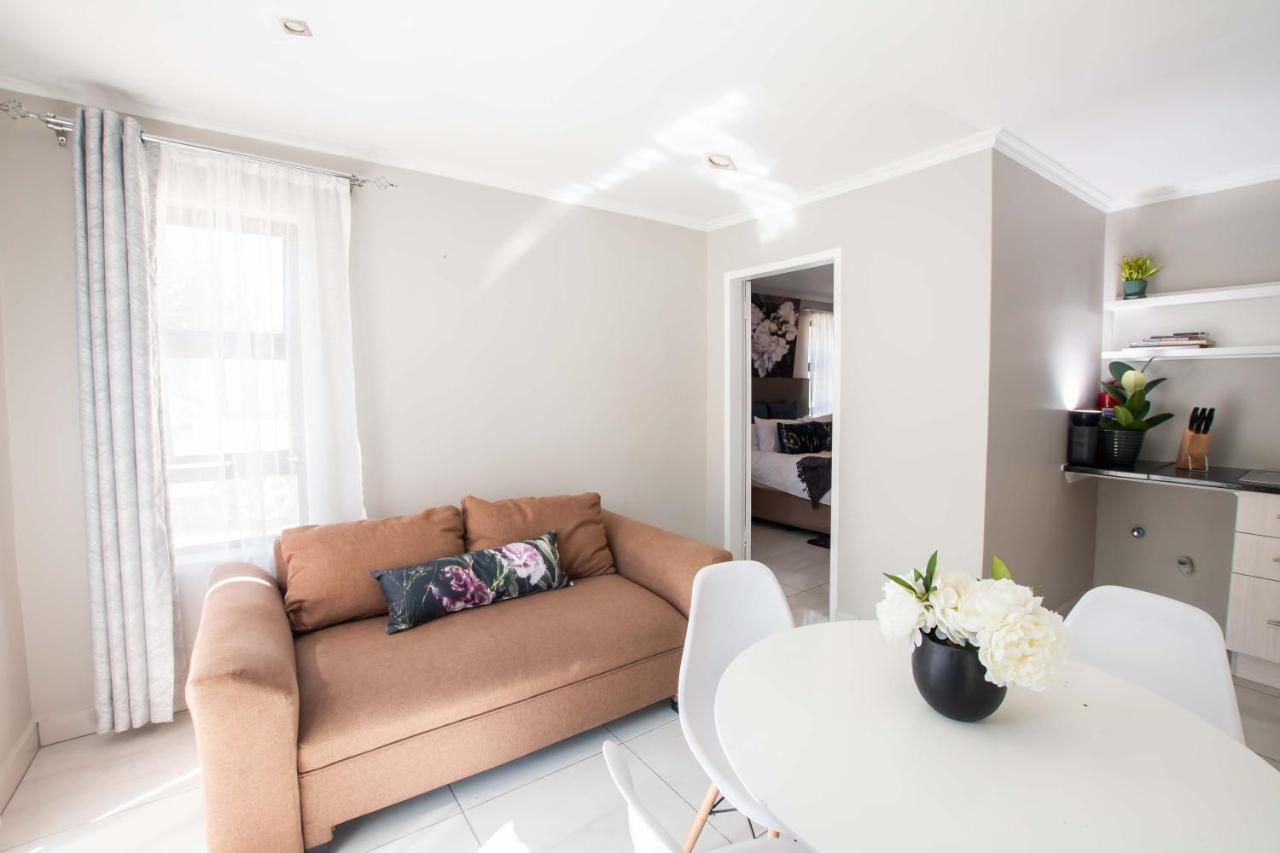 Prestigious Apartments Sandton Ngoại thất bức ảnh