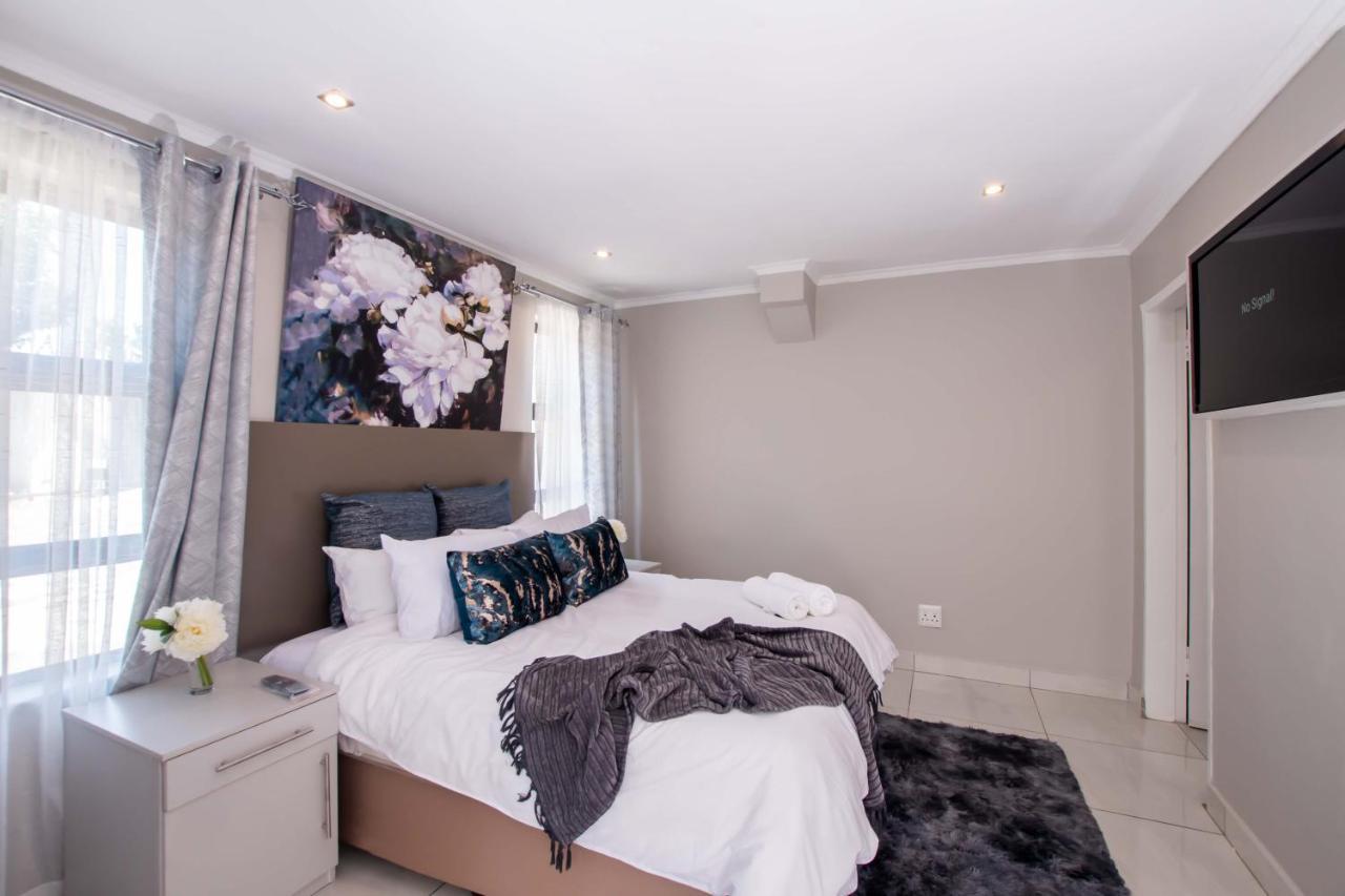 Prestigious Apartments Sandton Ngoại thất bức ảnh